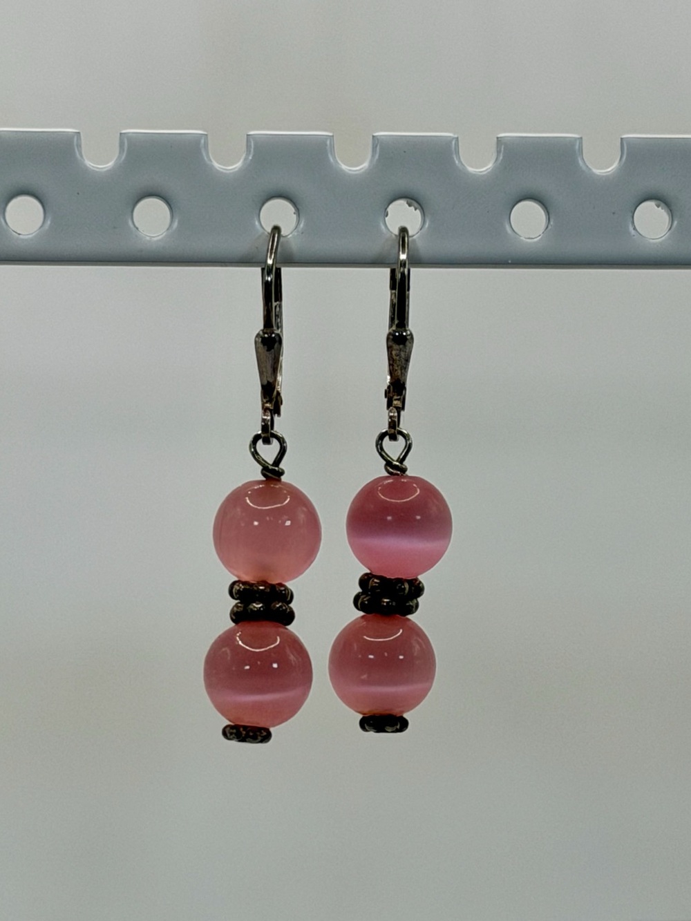 Vintage Style Pink Cat Eye Bead Leverback Earrings 925 Silver